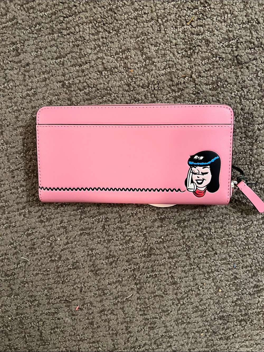 kate spade pink zip-around wallet with cartoon appliqué - Picture 2 of 2